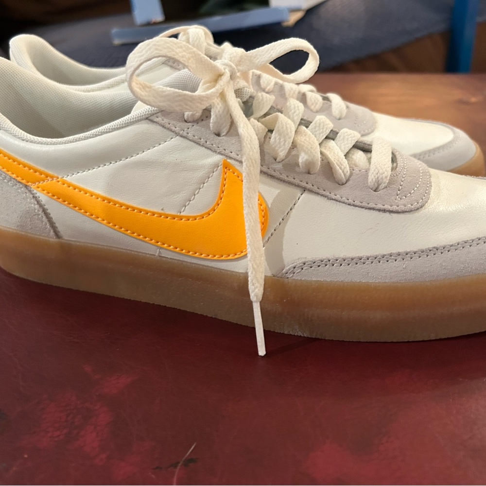 NWOT Nike Killshot2 Leather Sneakers .Size 9